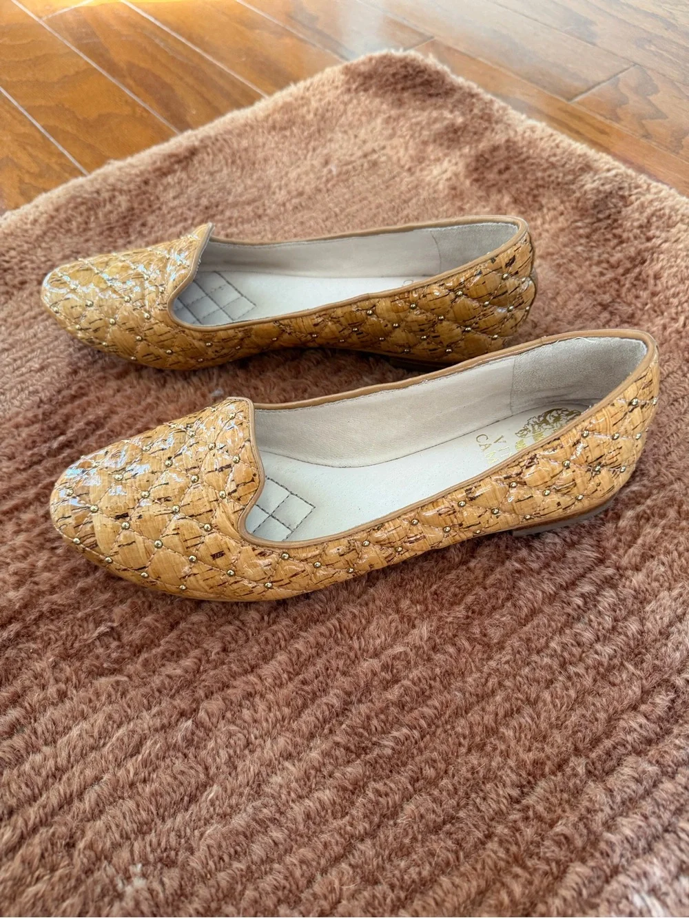 Vince Camuto 